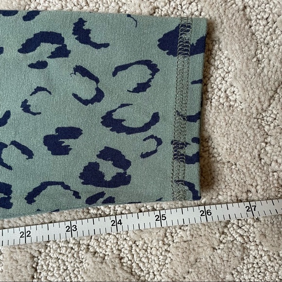 NWT Women’s Boden Animal Print Family Leggings Size 6 - Picture 3 of 4